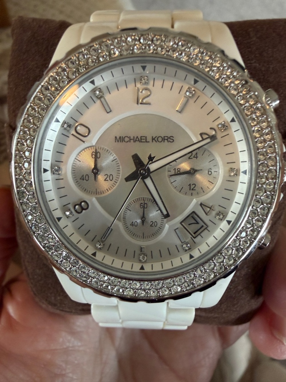 Michael Kors White Crystal-Trim Diamond Chronograph Watch Leather Box Bracelet - Picture 5 of 13